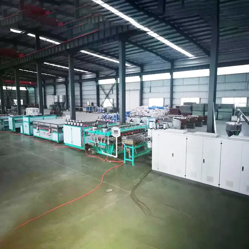PP PE ABS ABS PU Sheet Extrusion Line: dajte plastiko novo življenje！